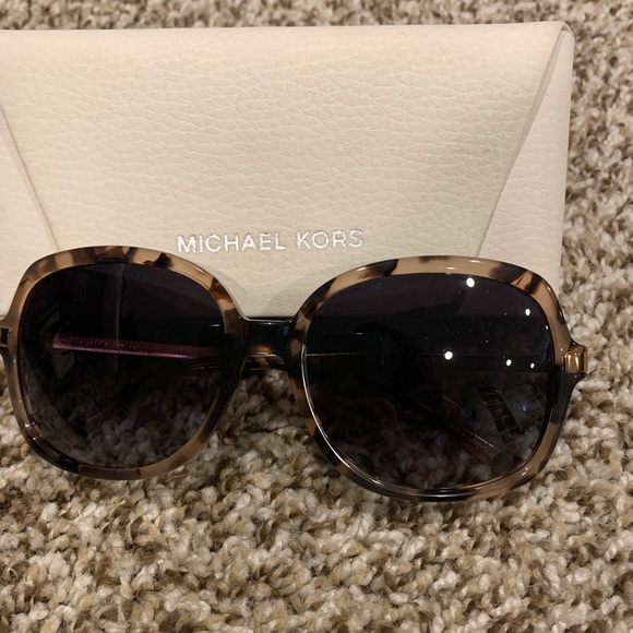 Michael Kors Sunglasses - Picture 2 of 5
